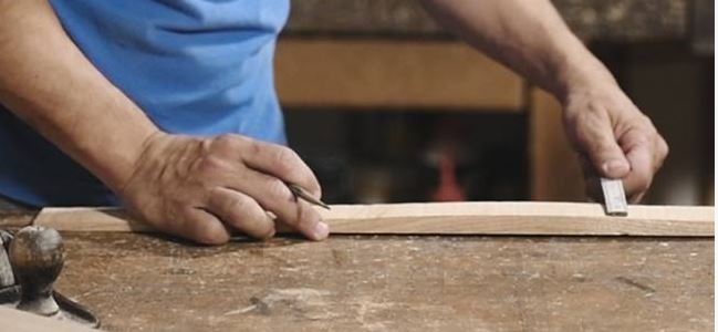 lavorazione manuale del legno