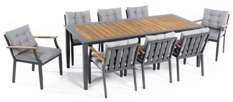 Tavoli e sedie da giardino in alluminio e legno