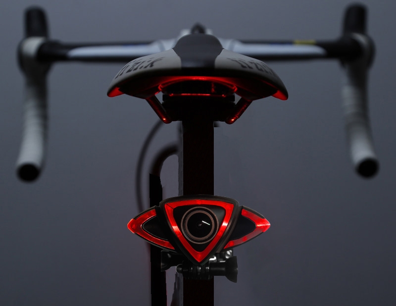 telecamera posteriore per bicicletta wifi + spie LED