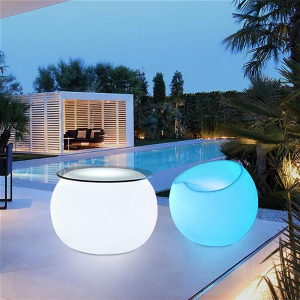 Tavolo LED in terrazza o giardino